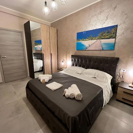 Holiday House Катанія Екстер'єр фото